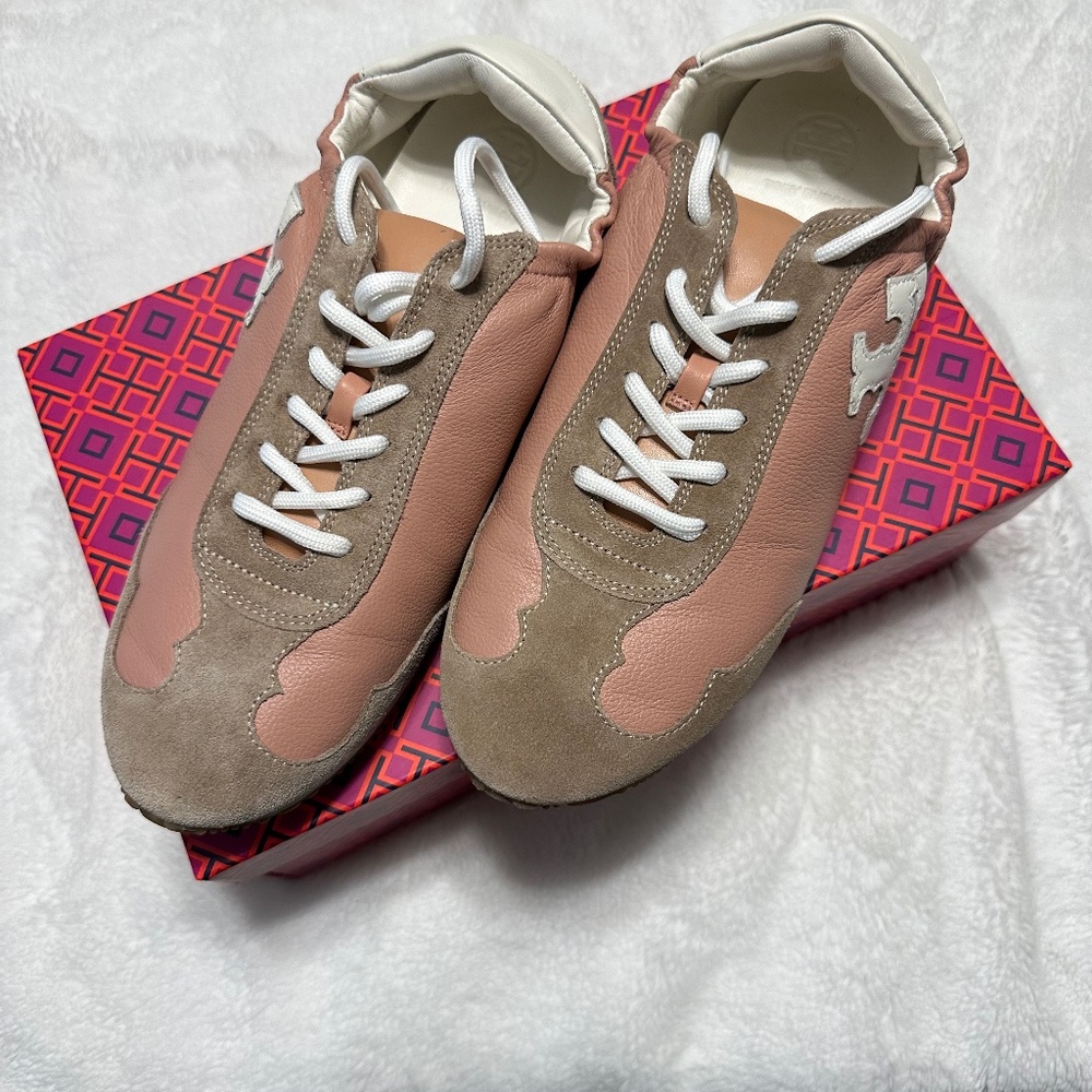 Tory Burch Sneaker
